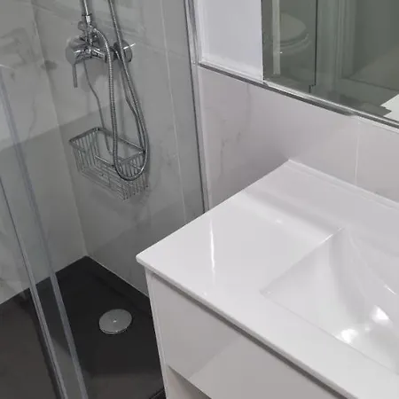 Oasis Royal 3 Piscinas *