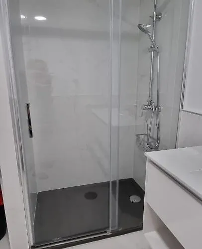 Oasis Royal 3 Piscinas