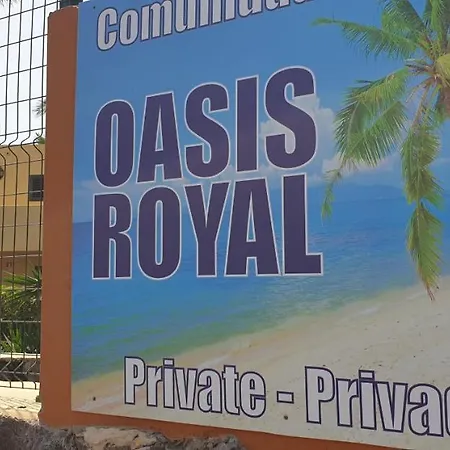 Oasis Royal 3 Piscinas *