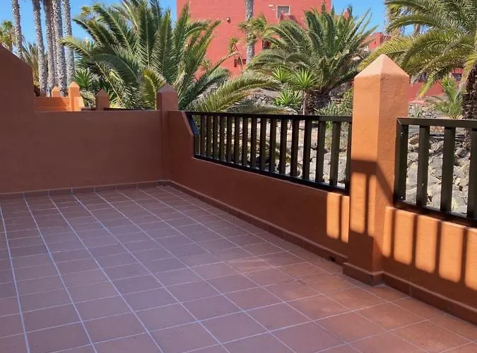 Daire Oasis Royal 3 Piscinas